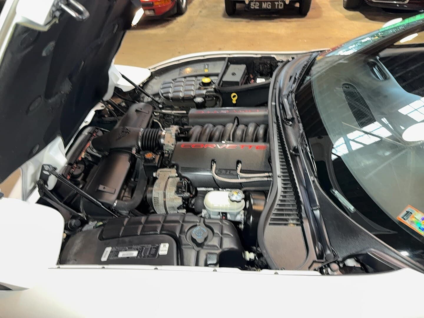 1998 Chevrolet Corvette Base thumbnail 20