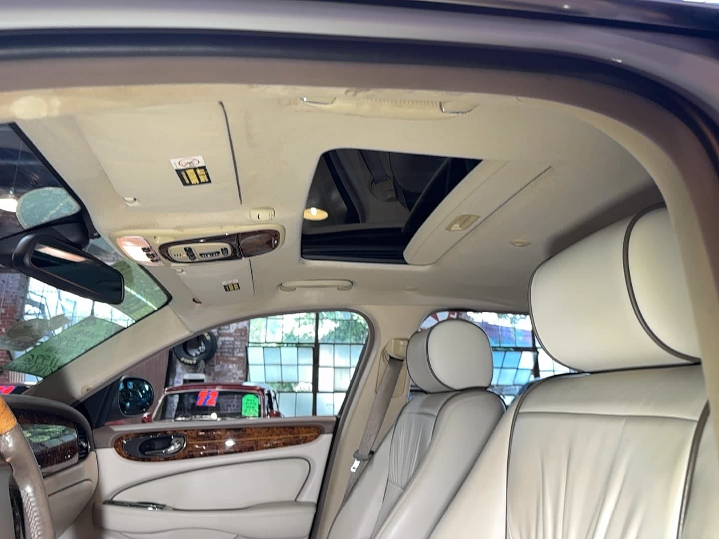 2007 Jaguar XJ Vanden Plas thumbnail 3