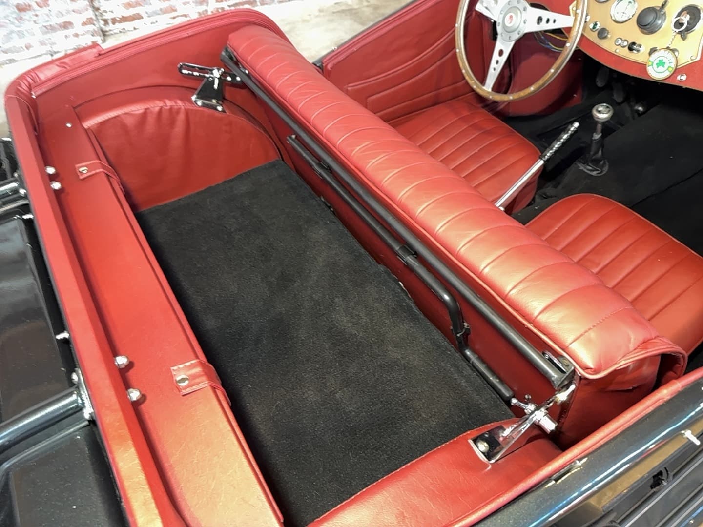 1953 MG TD thumbnail 10