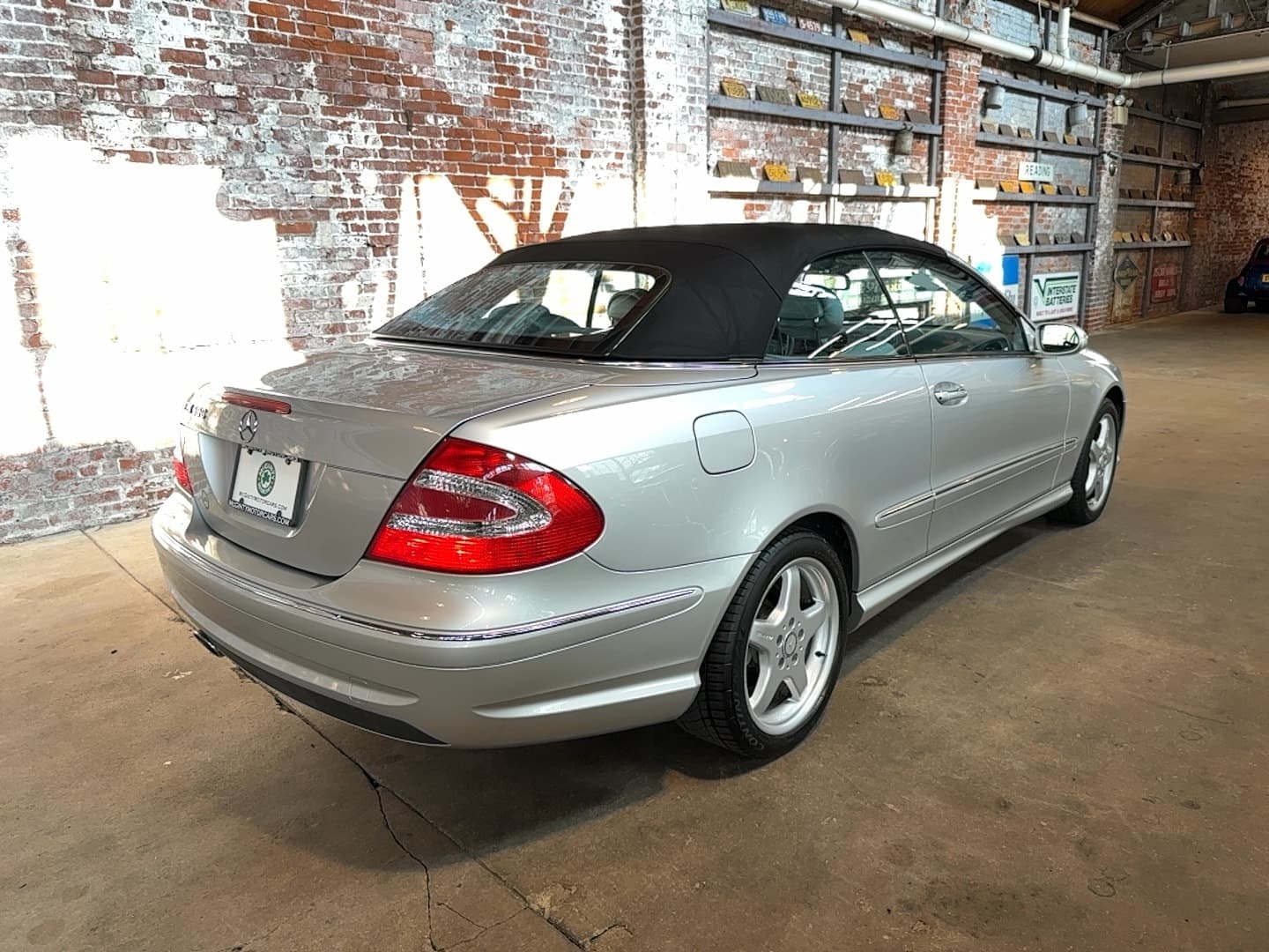 2004 Mercedes CLK-Class Base thumbnail 27