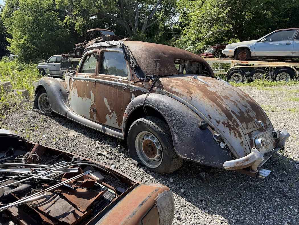 1947 Riley RMB Saloon thumbnail 3