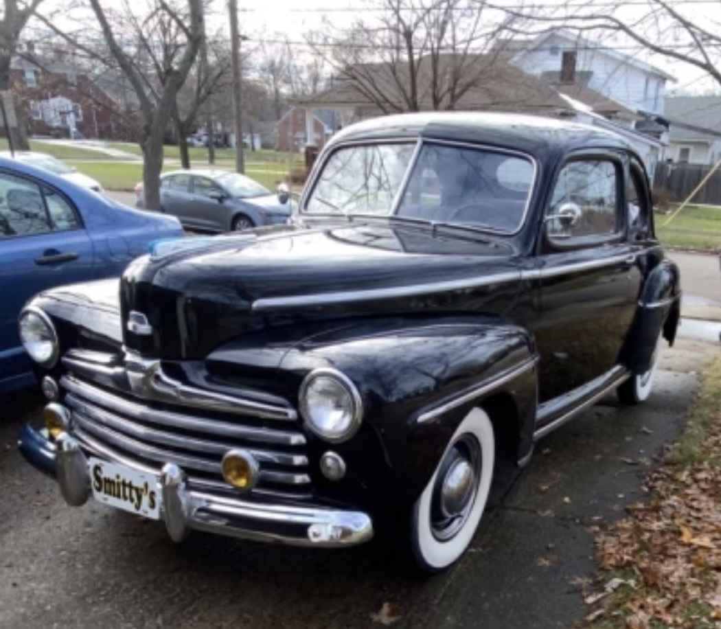 1948 Ford Super Deluxe — photo 1