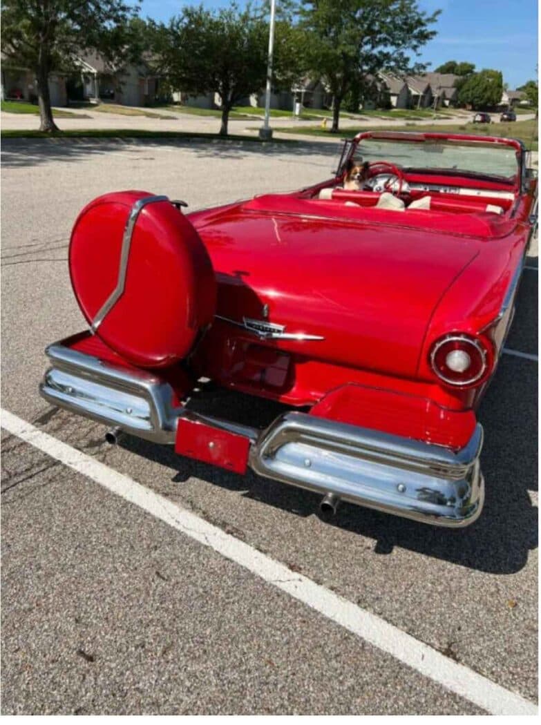 1957 Ford Fairlane 500 Sunliner thumbnail 15