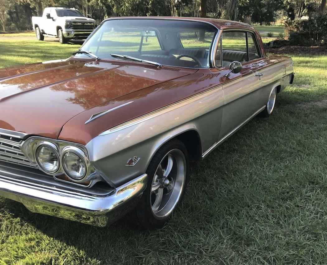 1962 Chevrolet Impala SS thumbnail 3