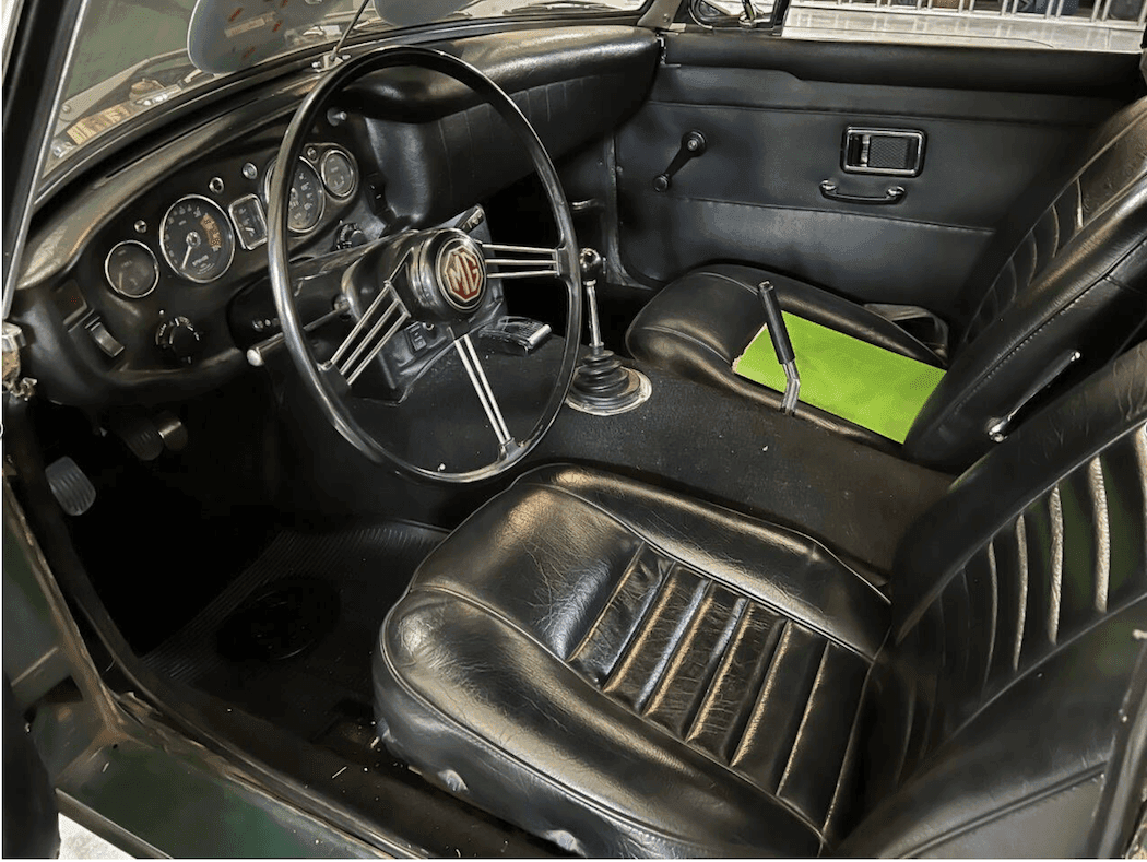 1969 MG B MG B thumbnail 3