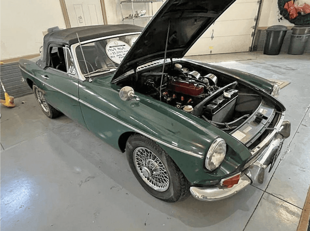 1969 MG B MG B