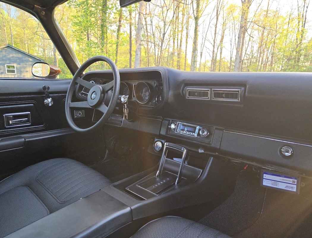 1970 Chevrolet Camaro Z28 Clone thumbnail 8