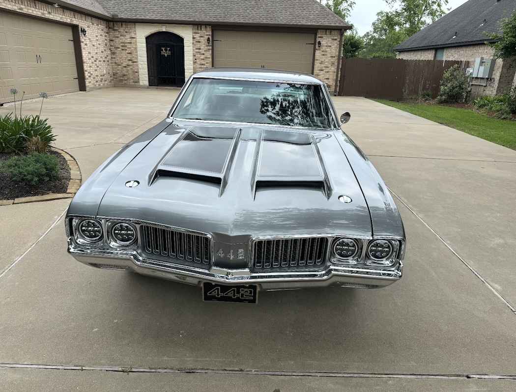 1970 Oldsmobile Cutlass S 442 CLONE — photo 2