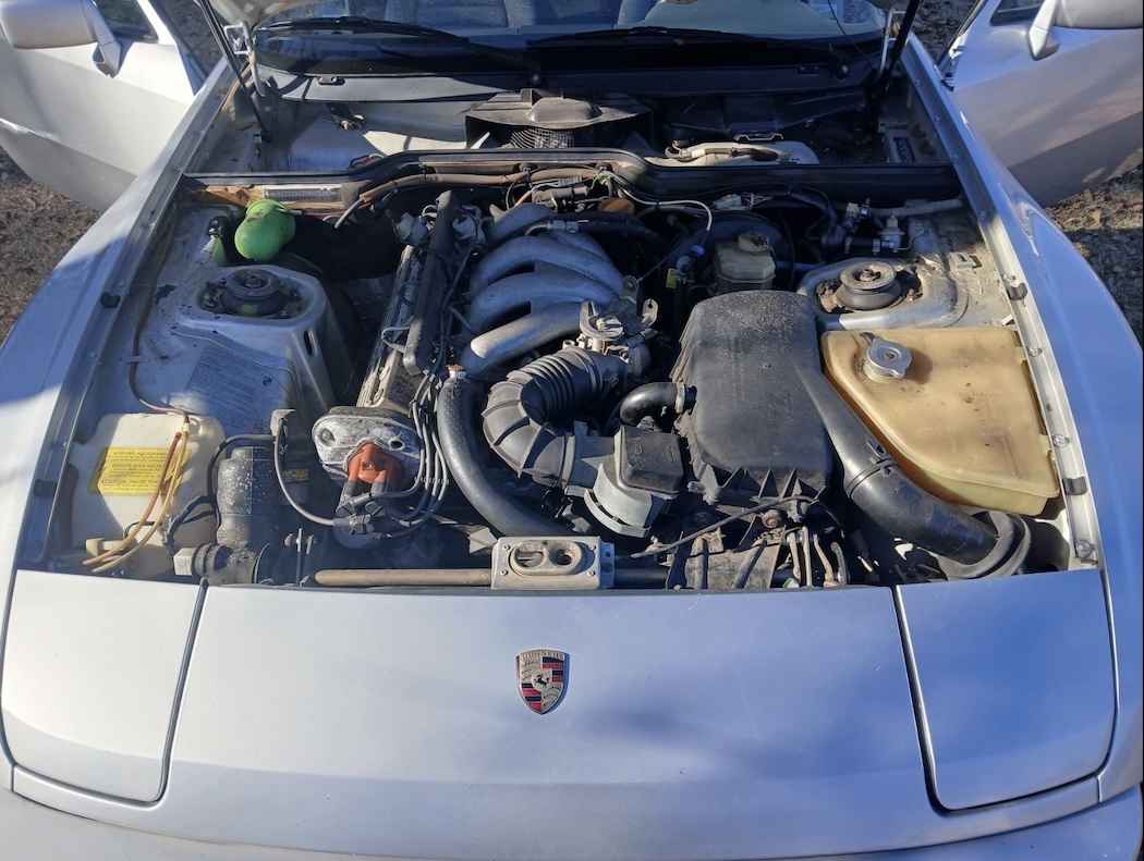 1983 Porsche 944 thumbnail 8