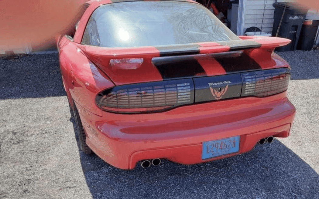 1993 Pontiac Firebird Trans Am 10th Anniversary Edition thumbnail 3