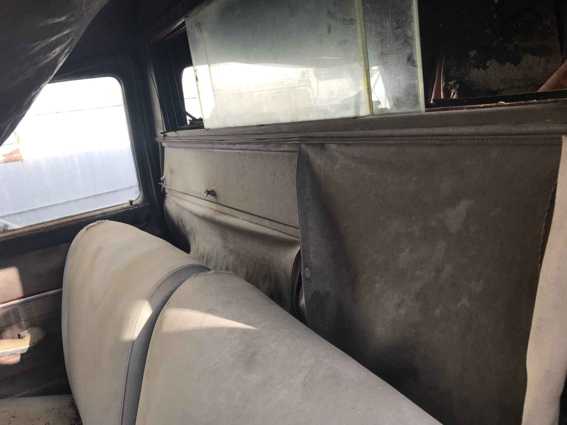 1952 Packard Hearse thumbnail 15