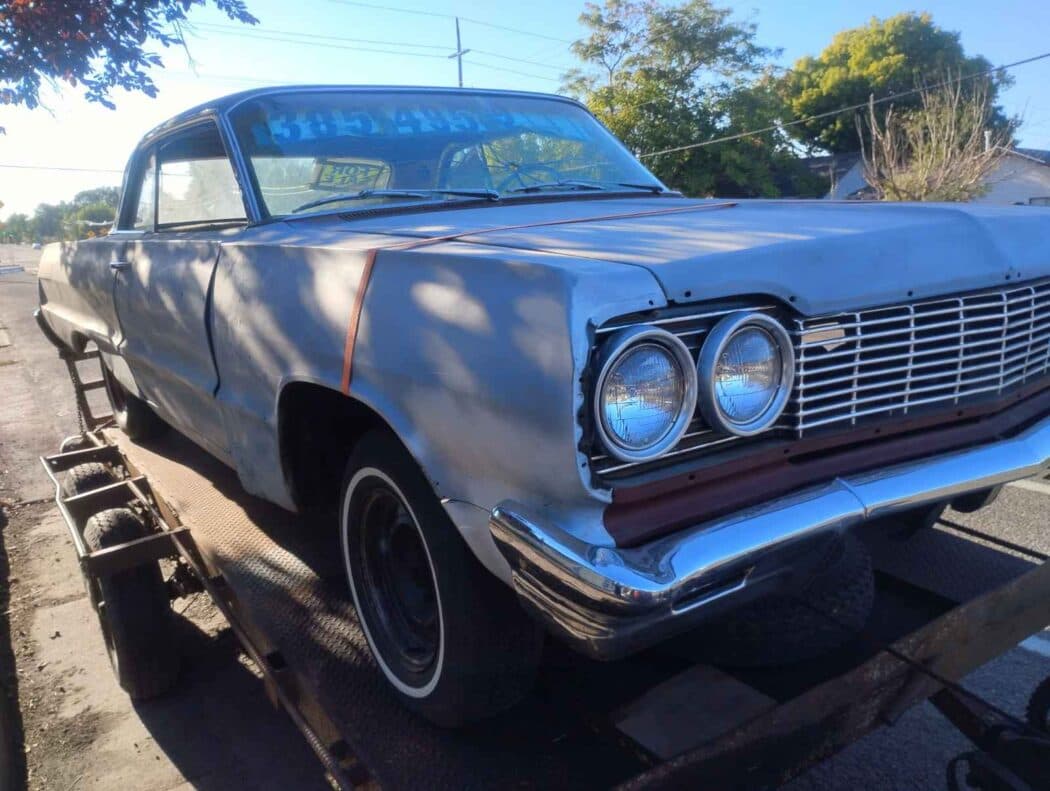 1964 Chevrolet Impala SS thumbnail 4