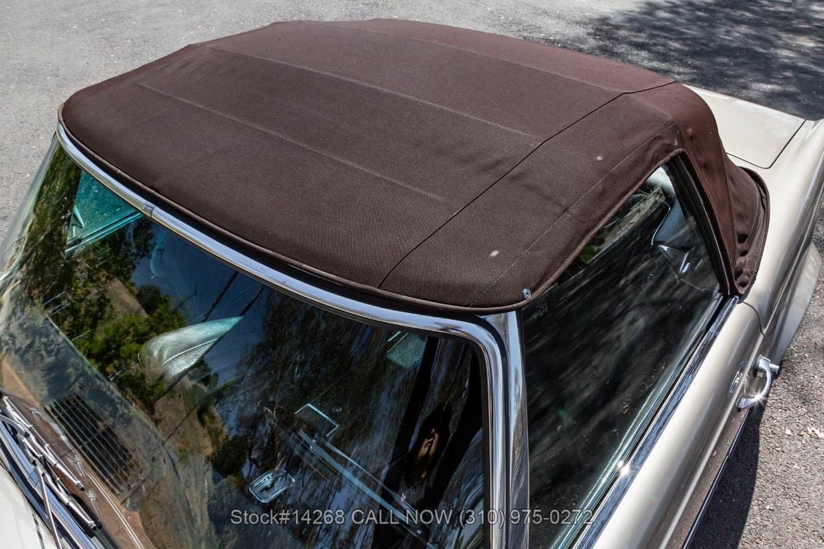 1971 Mercedes 280SL Pagoda thumbnail 4
