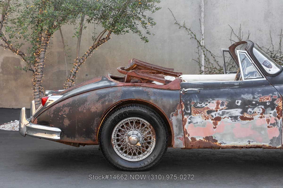 1958 Jaguar XK150SE Drophead Coupe (Special Equipment) thumbnail 9