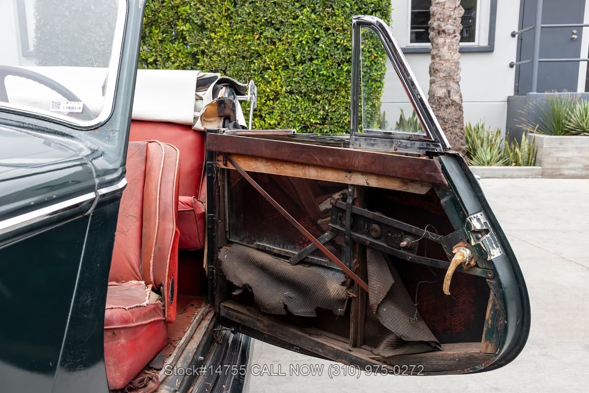 1950 Jaguar Mark V 3.5 Drophead Coupe thumbnail 13