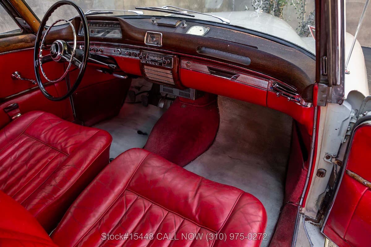 1958 Mercedes 220S Coupe thumbnail 10