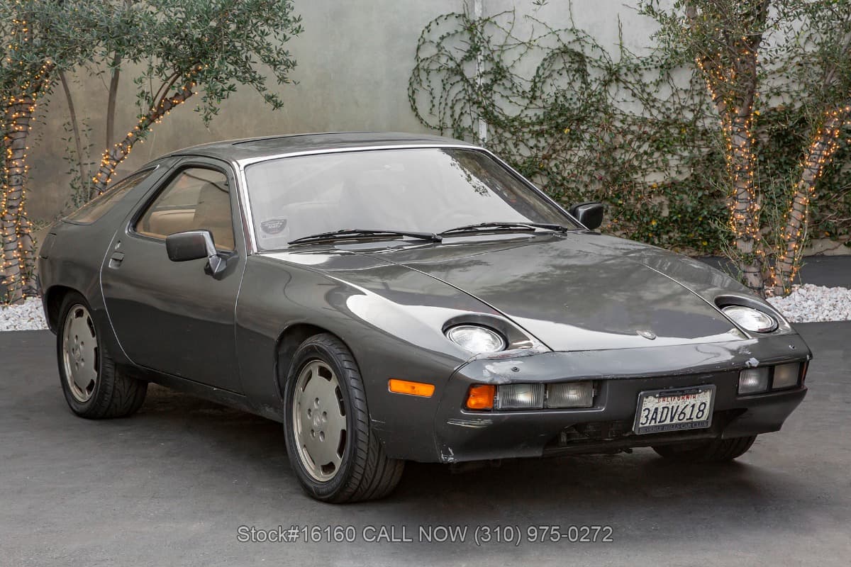1980 Porsche 928 — photo 1