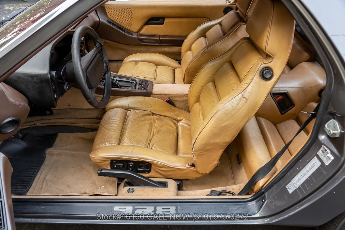 1980 Porsche 928 thumbnail 13