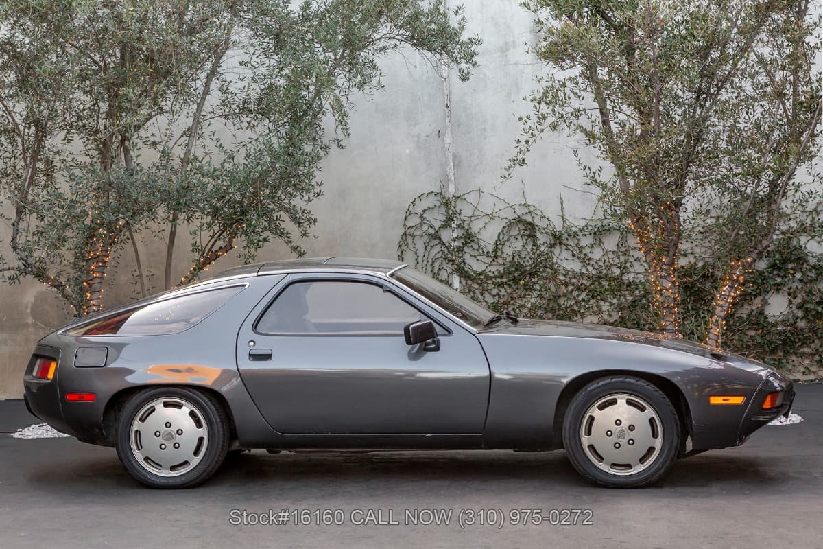 1980 Porsche 928 thumbnail 4
