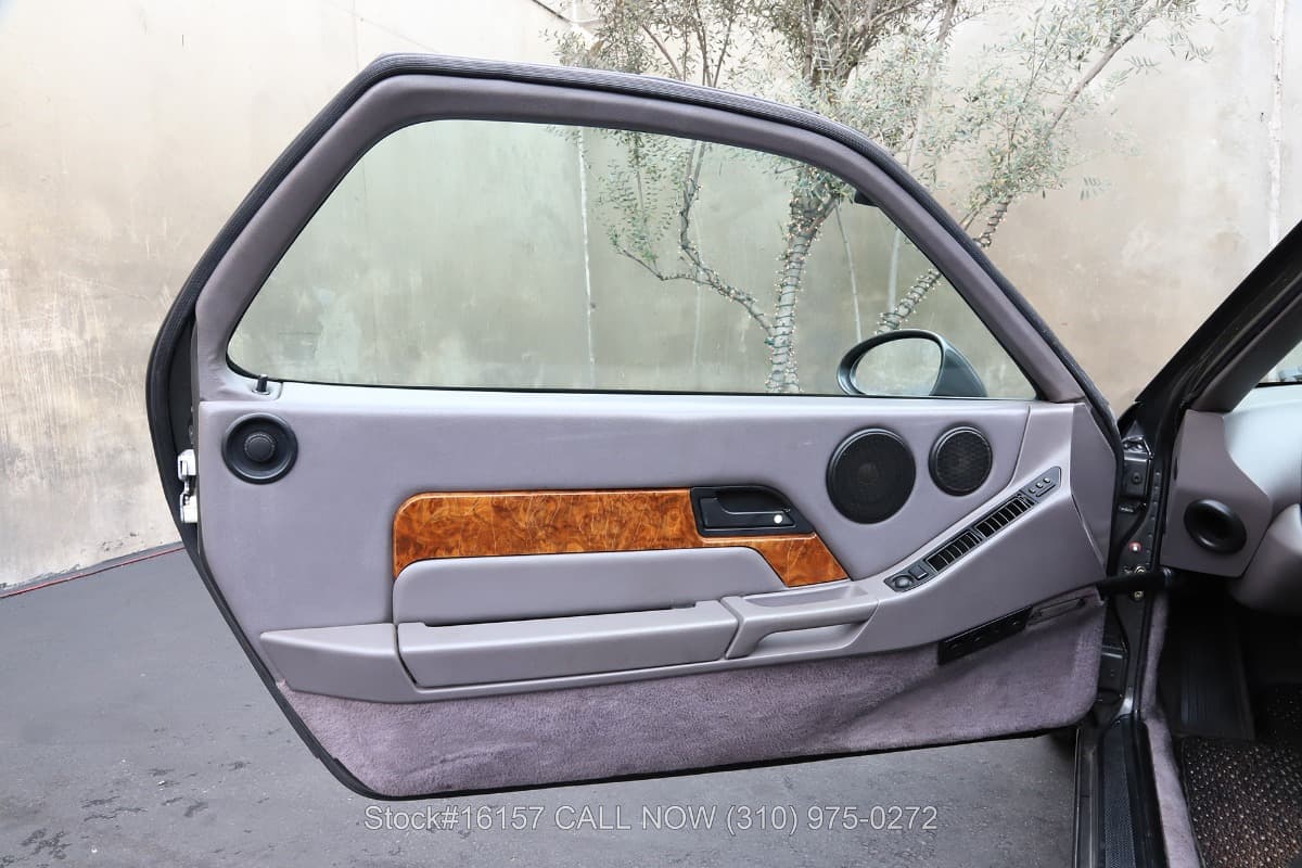 1993 Porsche 928GTS 5-Speed thumbnail 5