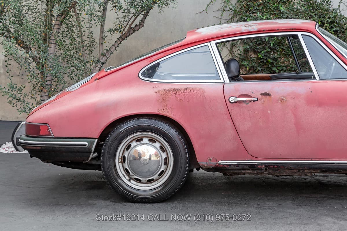 1971 Porsche 911T Coupe thumbnail 10