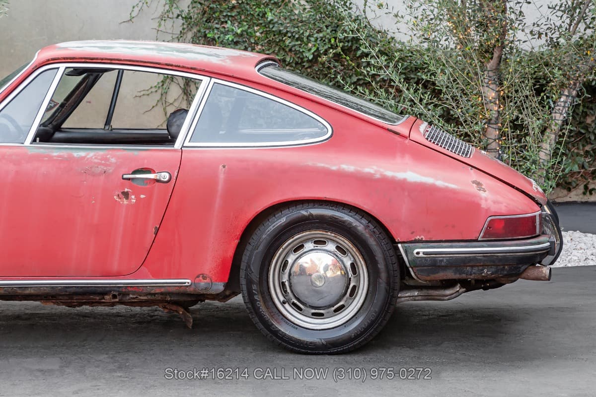 1971 Porsche 911T Coupe thumbnail 11