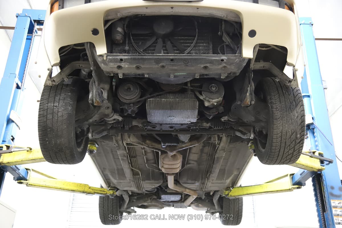 1983 Porsche 928S thumbnail 17