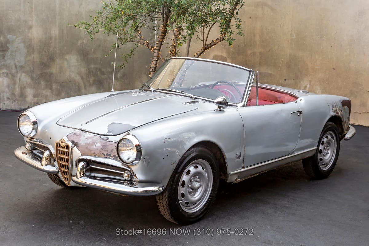 1963 Alfa Romeo Giulietta Spider thumbnail 7