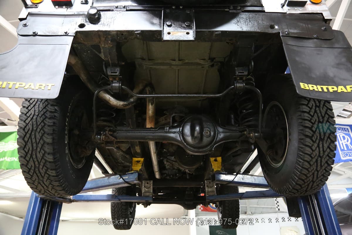 1995 Land Rover Defender 90 thumbnail 26