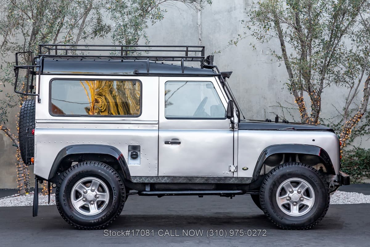 1995 Land Rover Defender 90 thumbnail 4