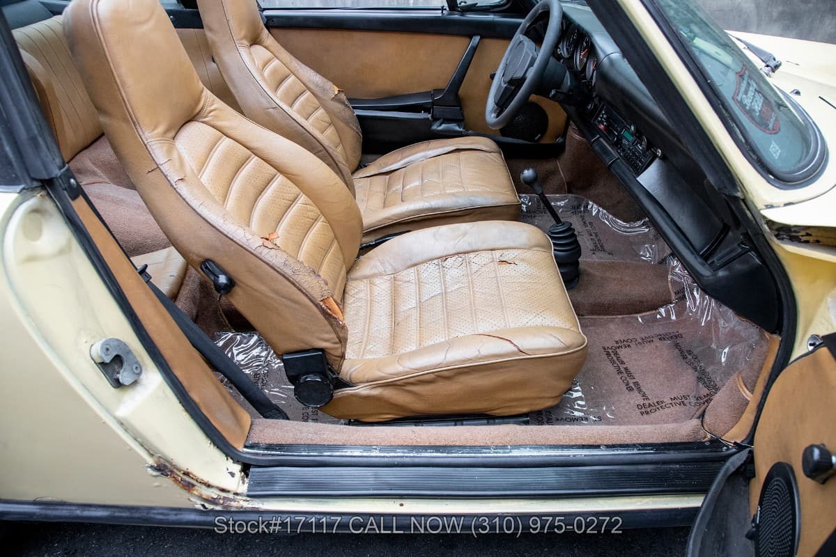 1974 Porsche 911 Targa thumbnail 18