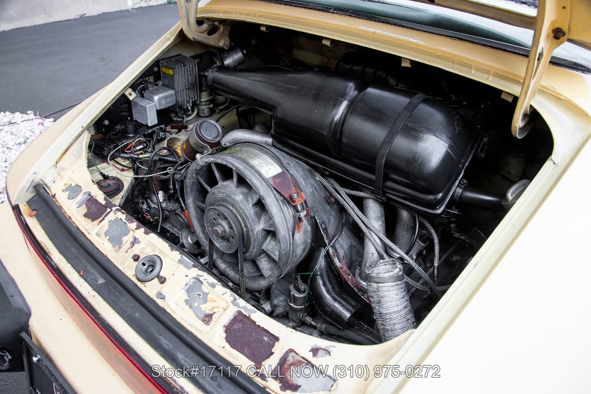1974 Porsche 911 Targa thumbnail 27