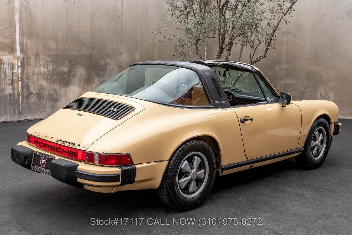 1974 Porsche 911 Targa thumbnail 4