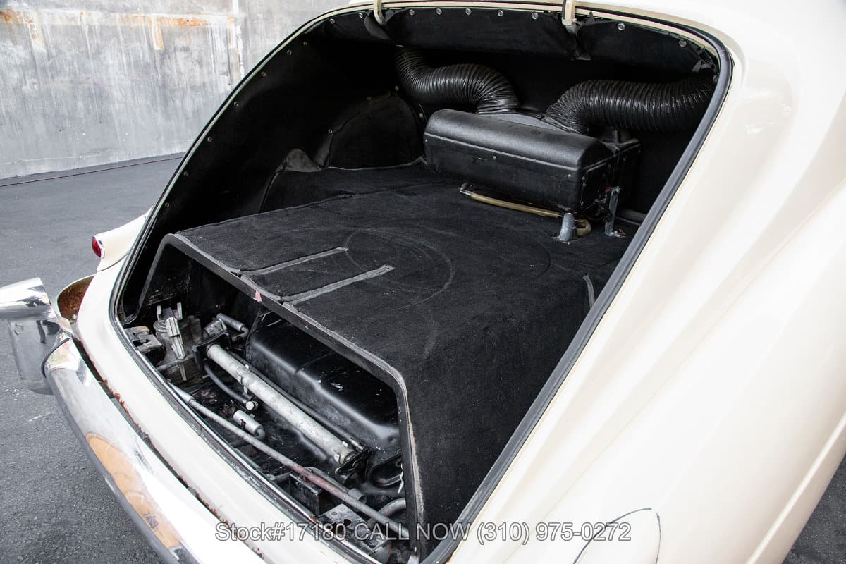 1953 Bentley R-Type Saloon Left-Hand-Drive thumbnail 21