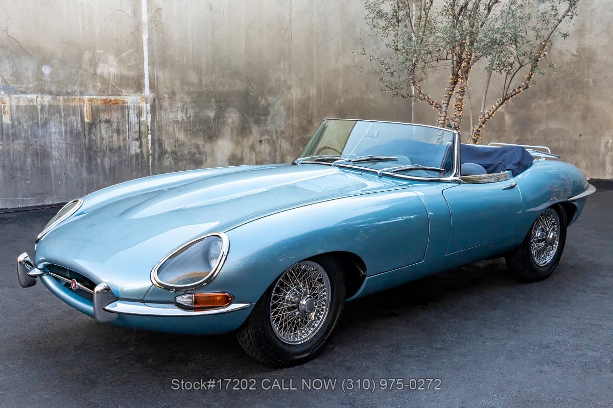 1962 Jaguar XKE Series I Flat Floor Roadster Right-Hand-Drive thumbnail 7