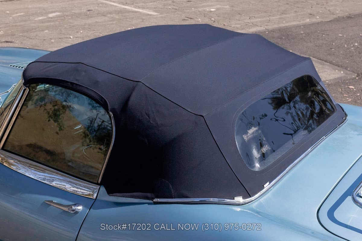 1962 Jaguar XKE Series I Flat Floor Roadster Right-Hand-Drive thumbnail 11