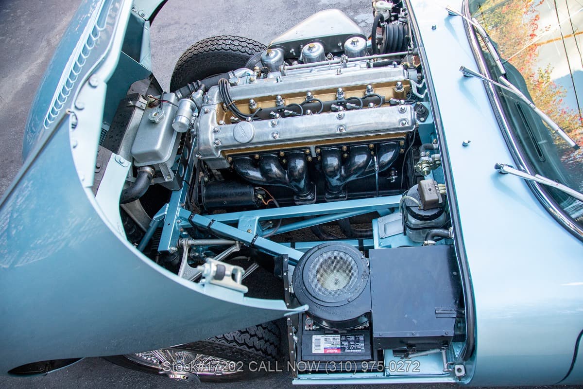 1962 Jaguar XKE Series I Flat Floor Roadster Right-Hand-Drive thumbnail 25