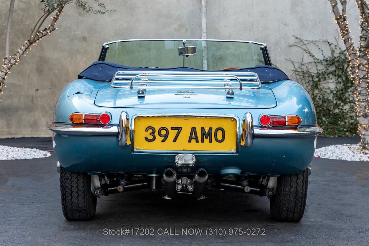 1962 Jaguar XKE Series I Flat Floor Roadster Right-Hand-Drive thumbnail 6