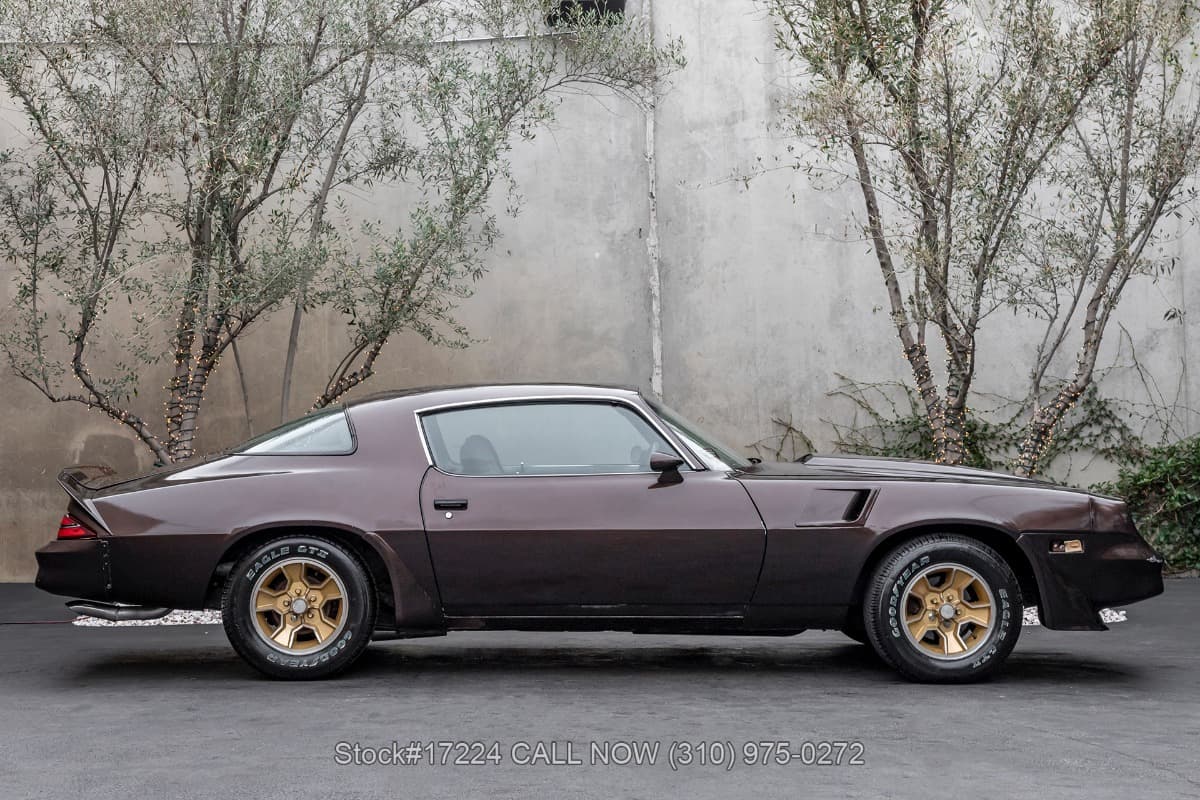 1981 Chevrolet Camaro Z28 thumbnail 4