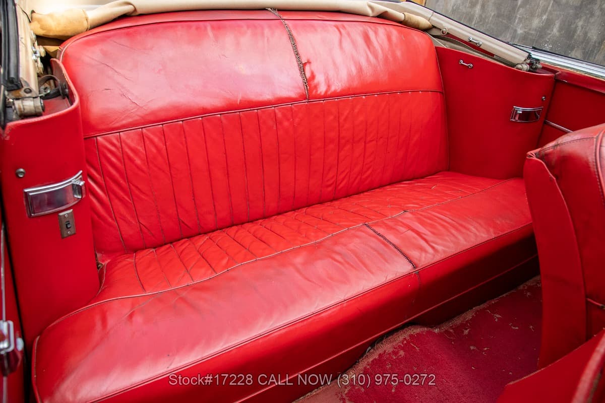1954 Packard Convertible thumbnail 18