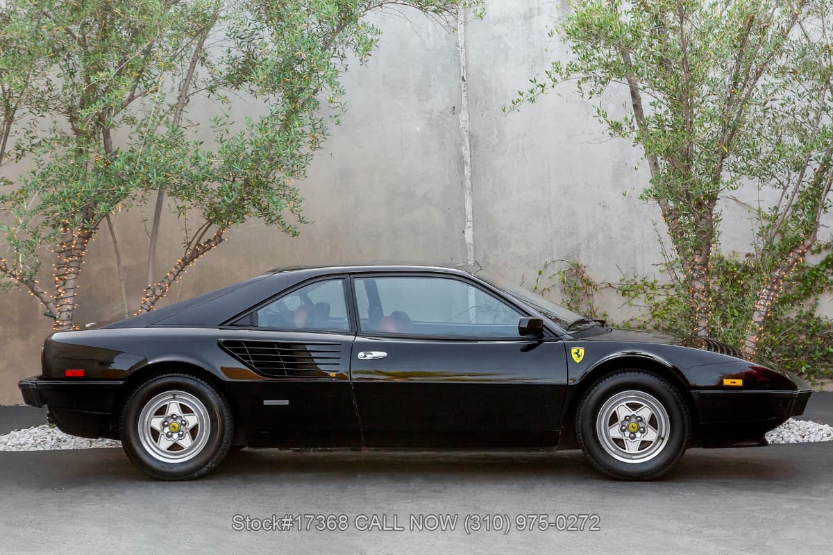 1982 Ferrari Mondial 8 thumbnail 4