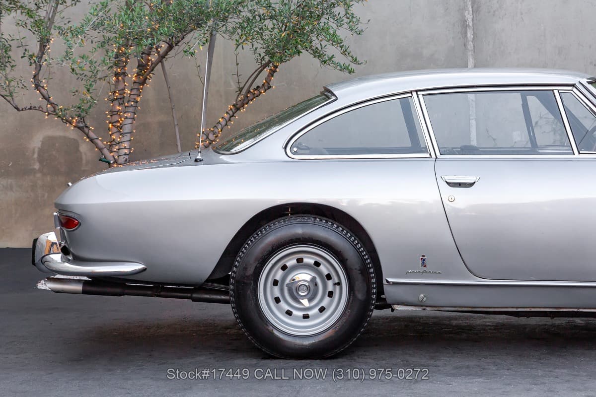 1967 Ferrari 330 GT 2+2 Series II thumbnail 8