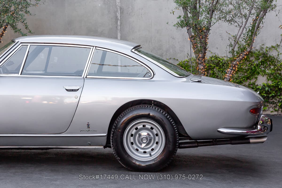 1967 Ferrari 330 GT 2+2 Series II thumbnail 9