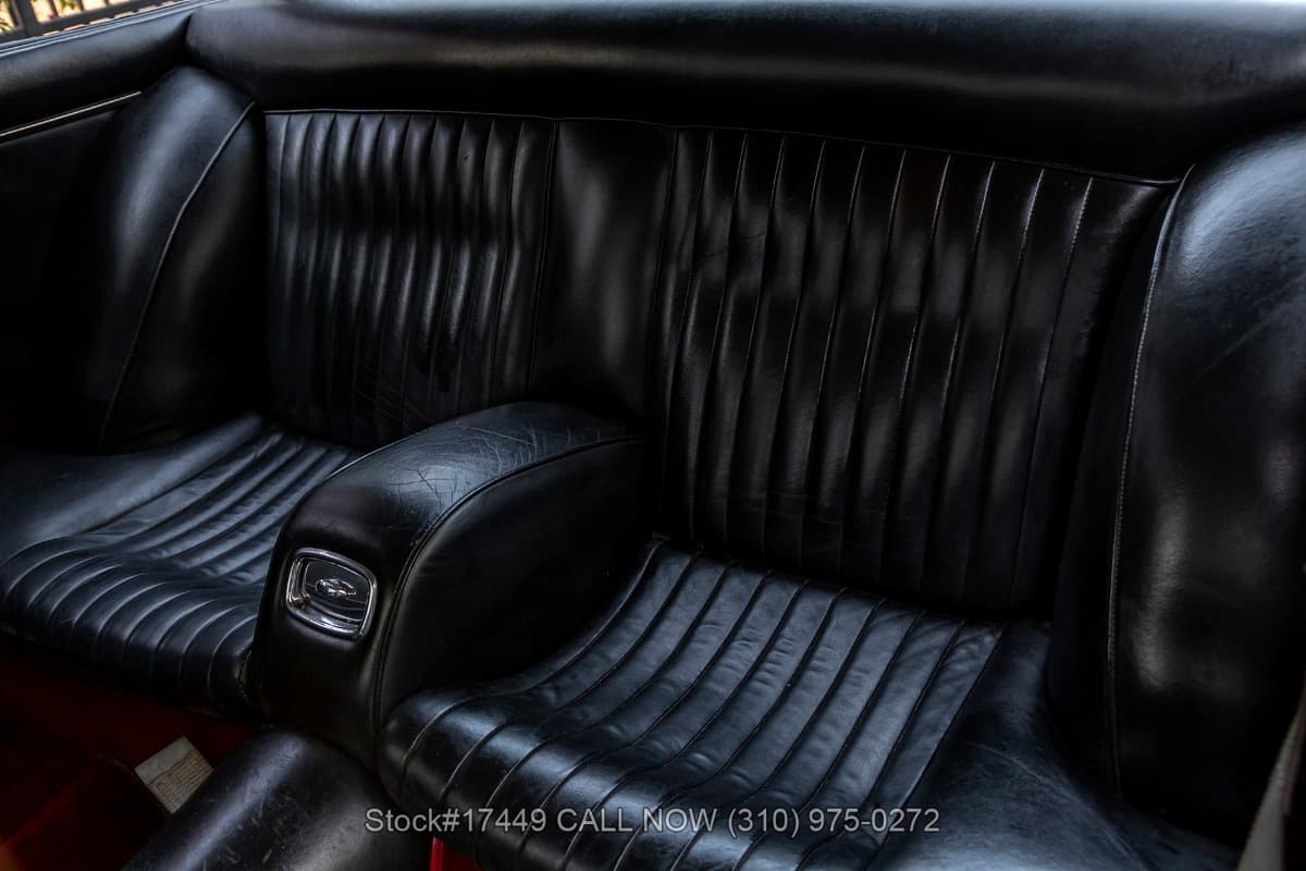 1967 Ferrari 330 GT 2+2 Series II thumbnail 11