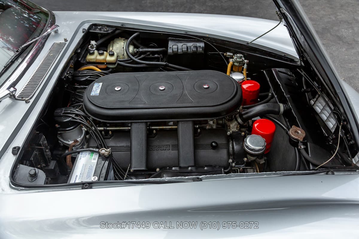1967 Ferrari 330 GT 2+2 Series II thumbnail 22