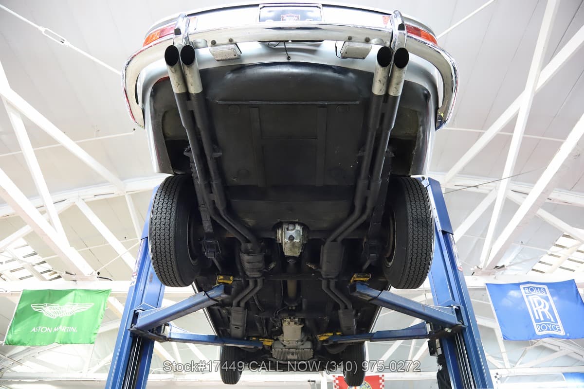 1967 Ferrari 330 GT 2+2 Series II thumbnail 23