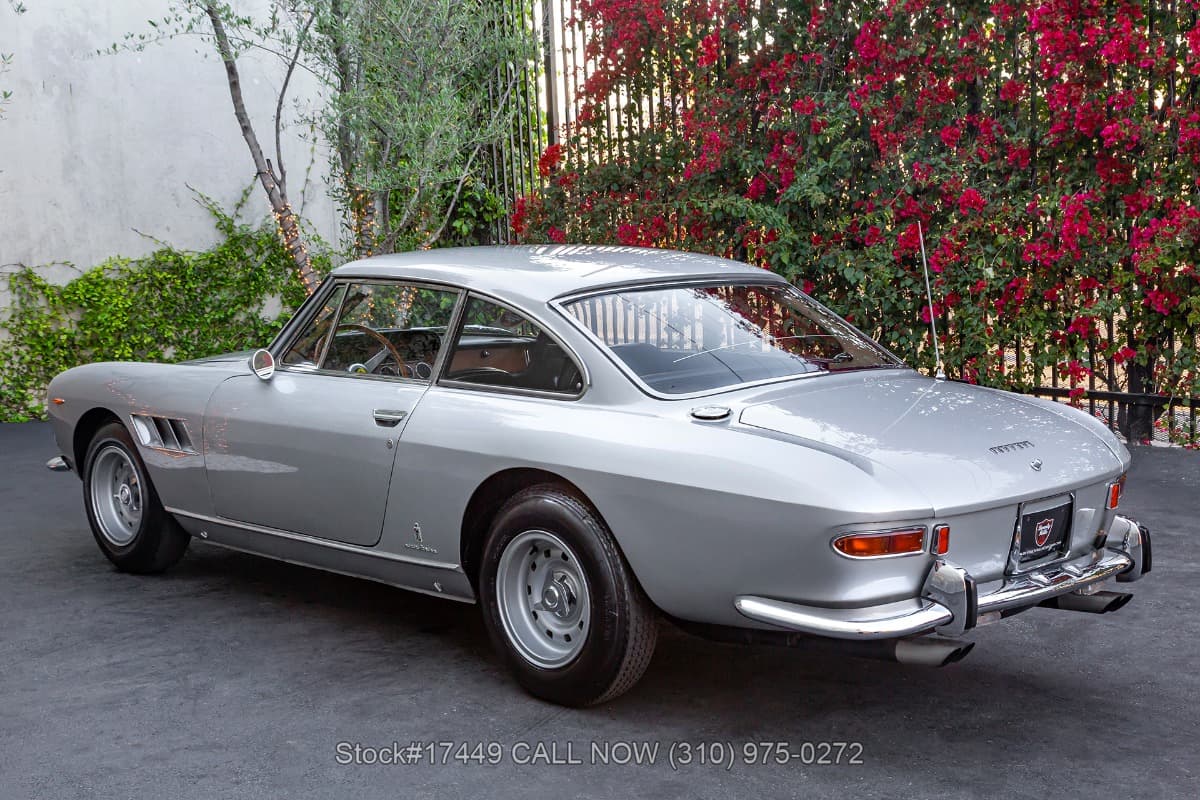 1967 Ferrari 330 GT 2+2 Series II thumbnail 5