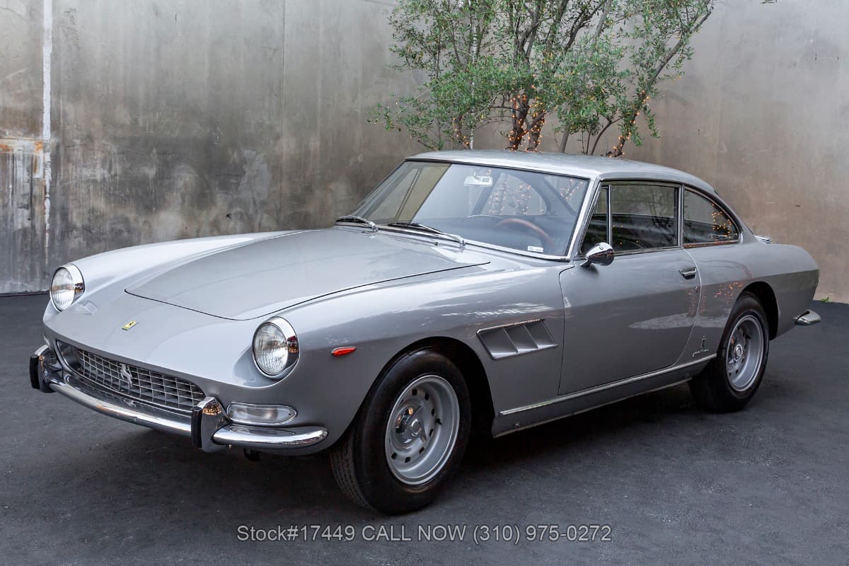 1967 Ferrari 330 GT 2+2 Series II thumbnail 6