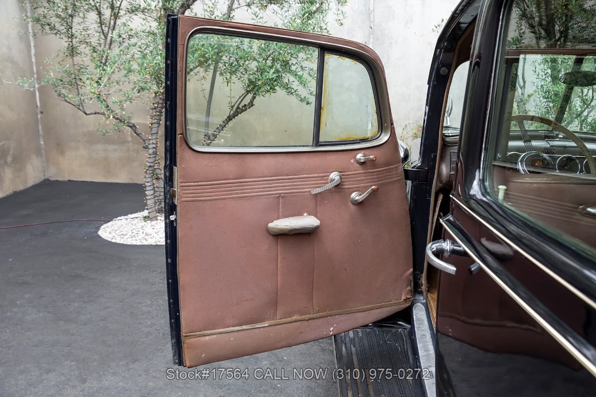 1938 Packard Super 8 thumbnail 9