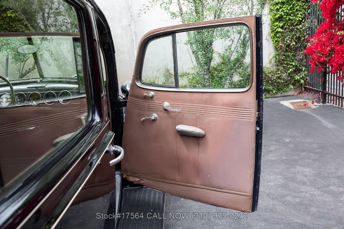 1938 Packard Super 8 thumbnail 16